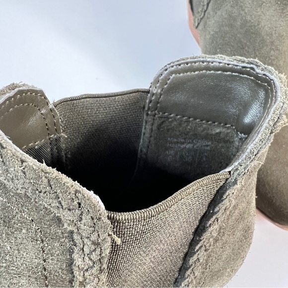 Aldo Velirien Suede Chelsea Block Heel Boot - US 6 - Picture 5 of 7